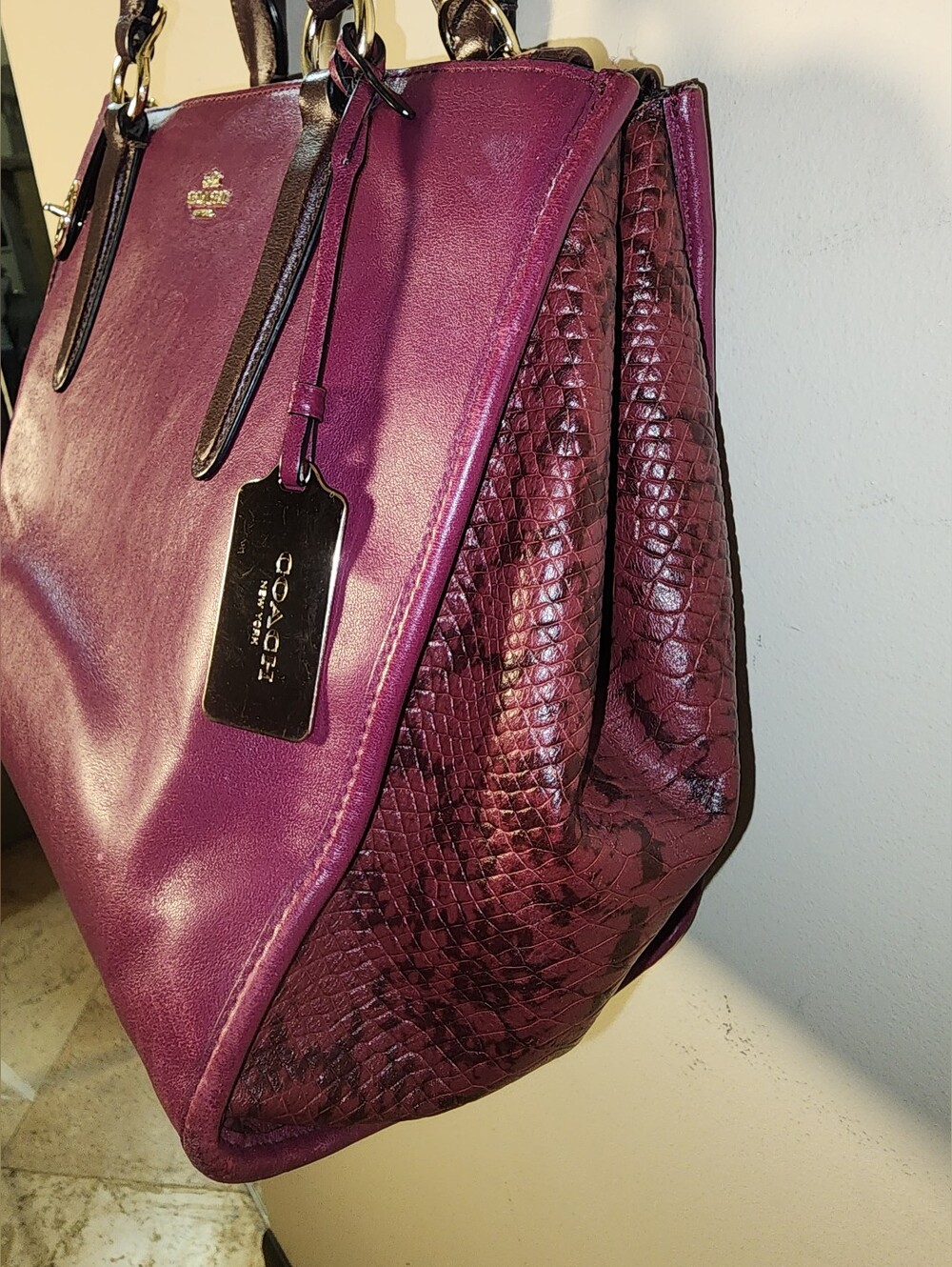 Coach Leather Exoctic Python Crosby Carryall Cyclamen Satchel Plum Turnlock Tote - Picture 6 of 17